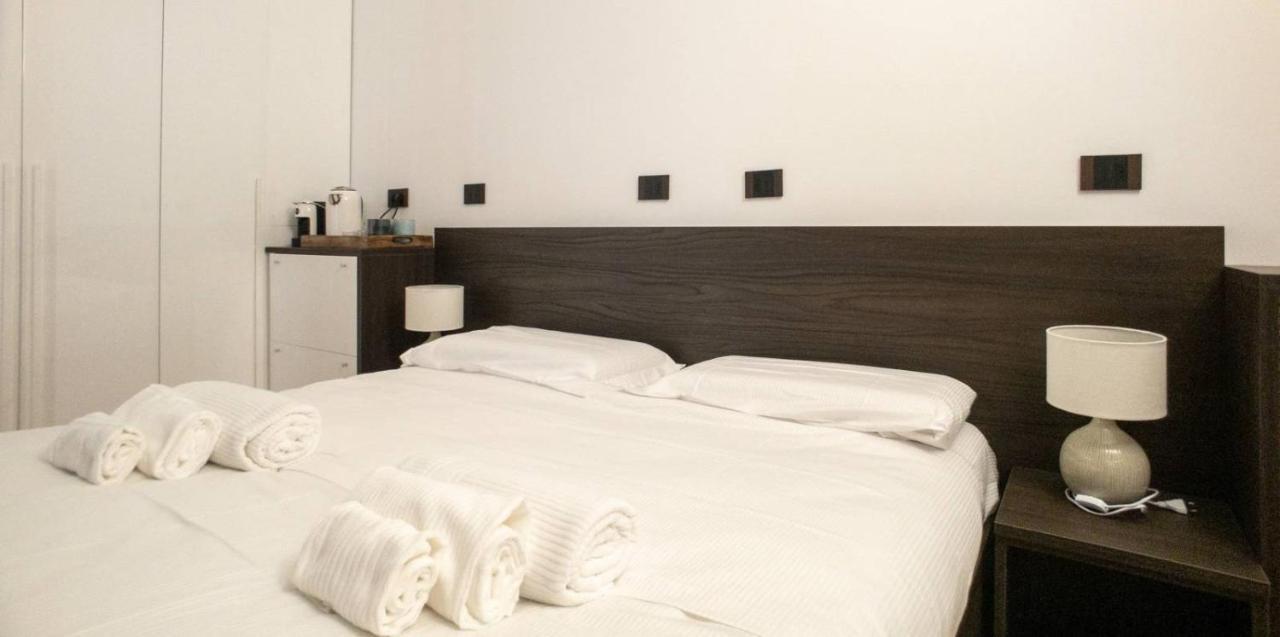 Madonnina Apartment Milano Dış mekan fotoğraf