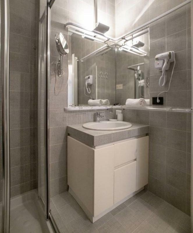 Madonnina Apartment Milano Dış mekan fotoğraf